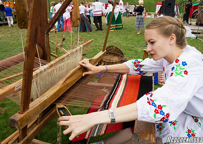 РАЙОННЫЙ ФЕСТИВАЛЬ ФОЛЬКЛОРА «ВЯРТАННЕ ДА ВЫТОКАЎ»