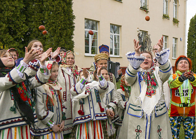 Праздник писанки